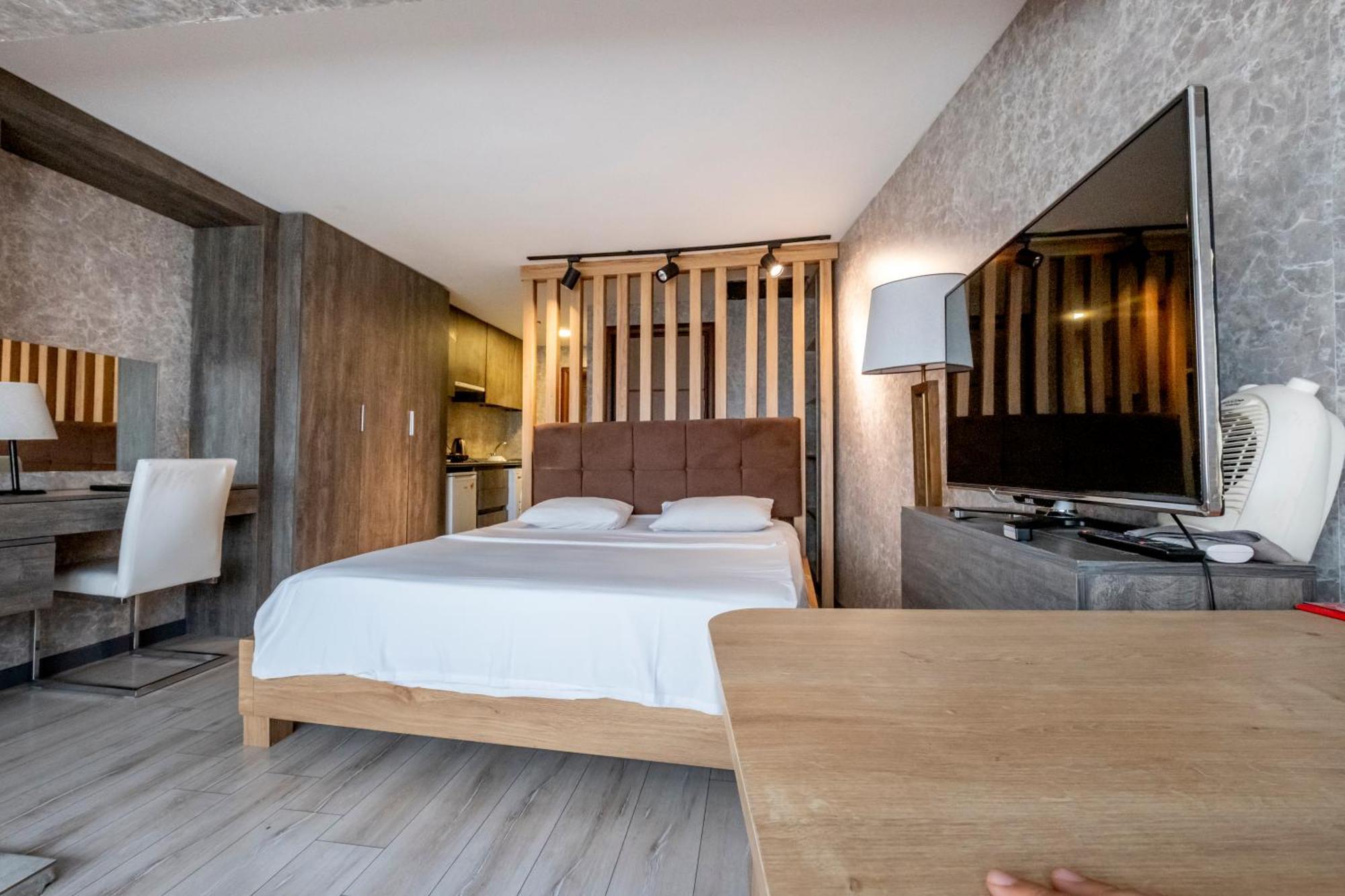 Galata Trend Apart Apartment Istanbul Bagian luar foto
